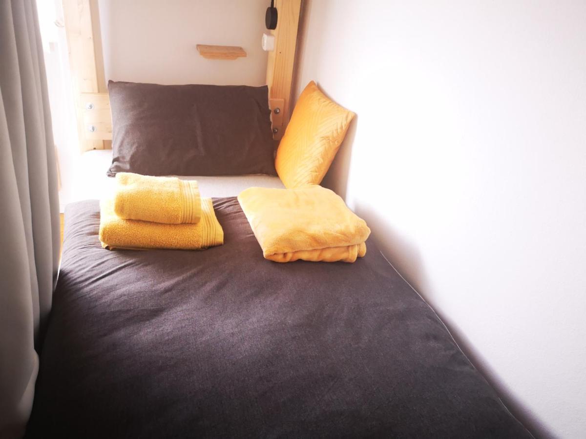 Family Surf Home - Hostel Mafra Bagian luar foto